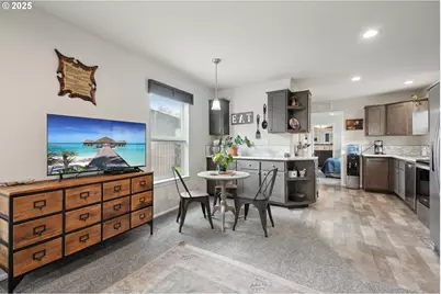 603 NW 6th Ct, McMinnville, OR 97128 - Photo 13