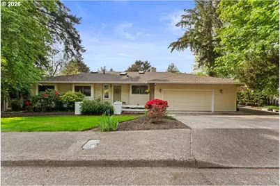 29 Westridge Dr, Lake Oswego, OR 97034 - Photo 1
