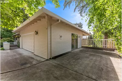 29 Westridge Dr, Lake Oswego, OR 97034 - Photo 3