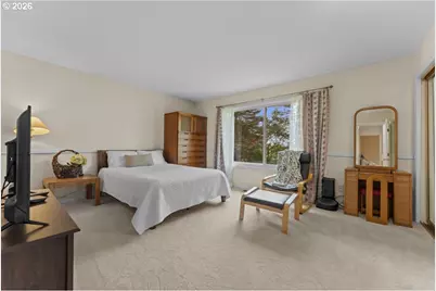 29 Westridge Dr, Lake Oswego, OR 97034 - Photo 27