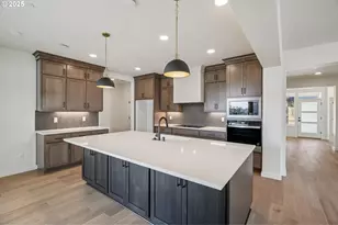 410 W 20th Wy, La Center, WA 98629 - Photo 11