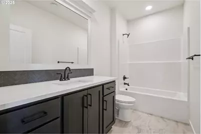 410 W 20th Way, La Center, WA 98629 - Photo 23