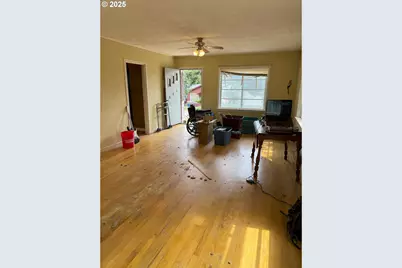 115 Main St, Wishram, WA 98673 - Photo 11