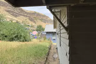 115 Main St, Wishram, WA 98673 - Photo 7