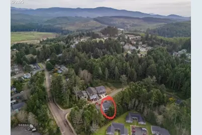 1453 SE Marine Ave, Lincoln City, OR 97367 - Photo 37
