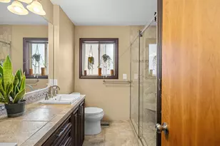 15924 SE Rhine St, Portland, OR 97236 - Photo 11
