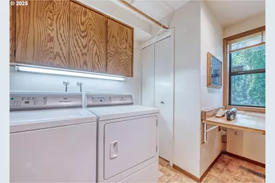 88800 Winter Ln, Veneta, OR 97487 - Photo 13