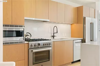 841 S Gaines St #712, Portland, OR 97239 - Photo 17