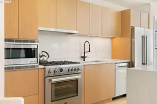 841 S Gaines St, Portland, OR 97239 - Photo 17