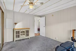 21986 Laurel Ave, Aurora, OR 97002 - Photo 21