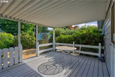 21986 Laurel Ave, Aurora, OR 97002 - Photo 31