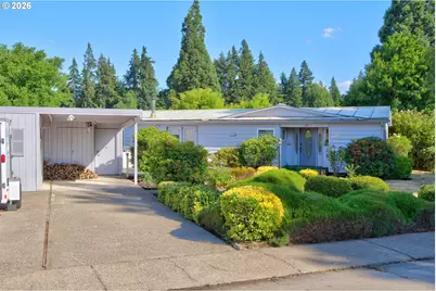 21986 Laurel Ave, Aurora, OR 97002 - Photo 3