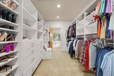 3921 Northhampton Ct, West Linn, OR 97068 - Photo 23