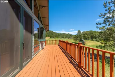 140 Old County Ln, Myrtle Creek, OR 97457 - Photo 13