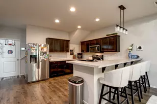 2358 SE Palmquist Rd, Gresham, OR 97080 - Photo 5