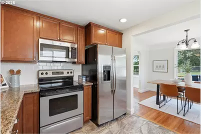 131 NW 11th Ave, Camas, WA 98607 - Photo 11