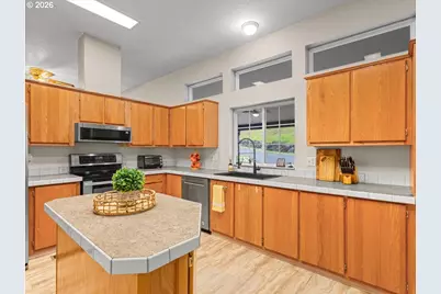 70460 Nick Thomas Rd, Rainier, OR 97048 - Photo 5