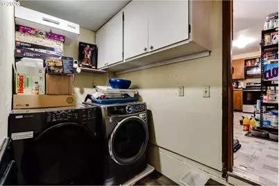 930 25th Pl, Springfield, OR 97477 - Photo 15