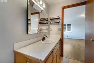 959 W 17th Ave, Junction City, OR 97448 - Photo 27
