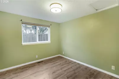 959 W 17th Ave, Junction City, OR 97448 - Photo 25