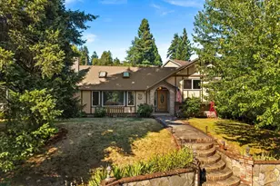 417 Blue Jay Ave, Forest Grove, OR 97116 - Photo 3