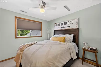417 Blue Jay Ave, Forest Grove, OR 97116 - Photo 29