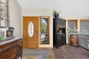 417 Blue Jay Ave, Forest Grove, OR 97116 - Photo 9
