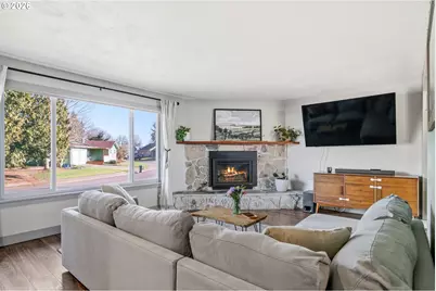 2490 SE Ermine St, Albany, OR 97322 - Photo 7