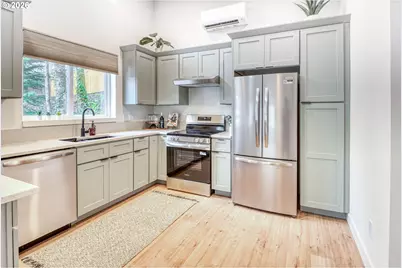 810 SE Beaver St, Toledo, OR 97391 - Photo 7