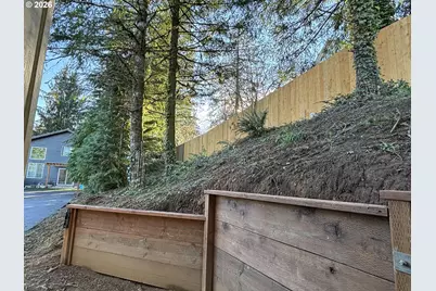 810 SE Beaver St, Toledo, OR 97391 - Photo 23