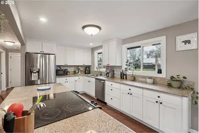 426 NE Hill St, Sheridan, OR 97378 - Photo 15