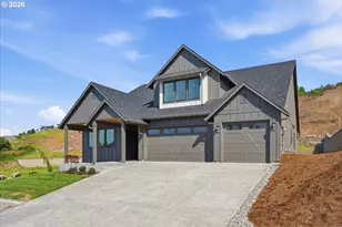 803 N V St, Washougal, WA 98671 - Photo 37