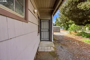 1495 E Santiam St, Stayton, OR 97383 - Photo 7