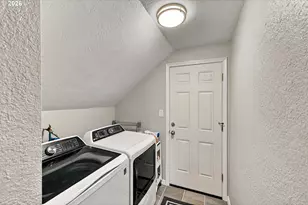 92209 Hilltop Ln, Coquille, OR 97423 - Photo 25