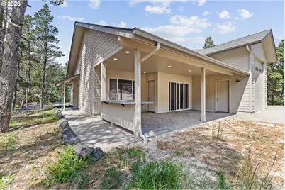 747 Pacific Dunes Dr, North Bend, OR 97459 - Photo 23