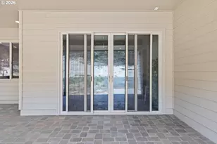 747 Pacific Dunes Dr, North Bend, OR 97459 - Photo 27