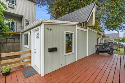 370 24th St, Salem, OR 97301 - Photo 19