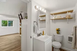 370 24th St, Salem, OR 97301 - Photo 15