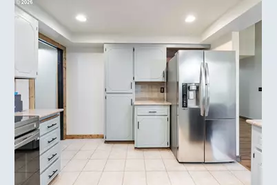 4698 Happy Dr NE, Salem, OR 97305 - Photo 17