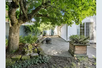 4698 Happy Dr NE, Salem, OR 97305 - Photo 27