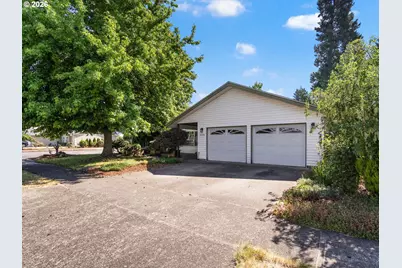 4698 Happy Dr NE, Salem, OR 97305 - Photo 3