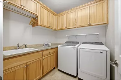 3333 Riverplace Dr, Eugene, OR 97401 - Photo 29