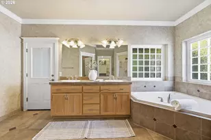 3333 Riverplace Dr, Eugene, OR 97401 - Photo 27