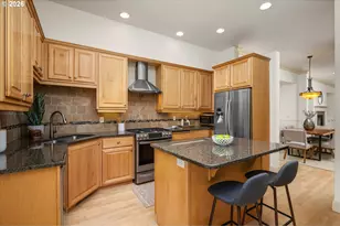 1526 NW 24th Ave, Portland, OR 97210 - Photo 13