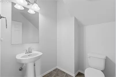 25250 NW Mount Richmond Rd, Yamhill, OR 97148 - Photo 9