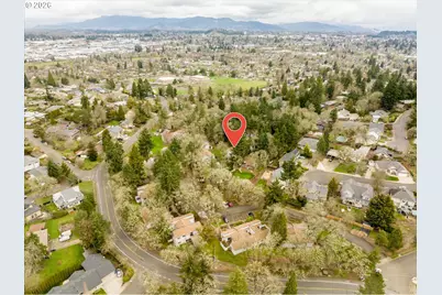 2145 Hawkins Ln, Eugene, OR 97405 - Photo 29