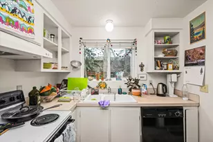 2145 Hawkins Ln, Eugene, OR 97405 - Photo 11