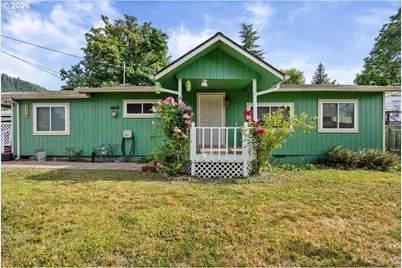 224 5th St, Dillard, OR 97432 - Photo 1