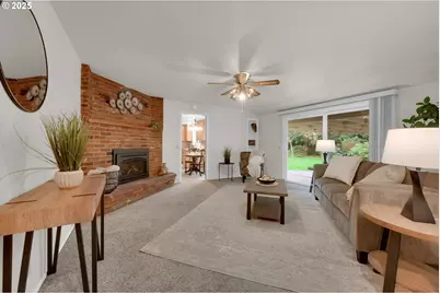 240 Dibblee Ln, Eugene, OR 97404 - Photo 19