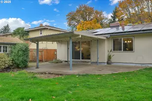 240 Dibblee Ln, Eugene, OR 97404 - Photo 41